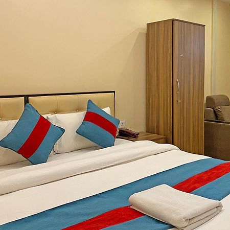 Hotel Airport Holiday Katmandu Zewnętrze zdjęcie