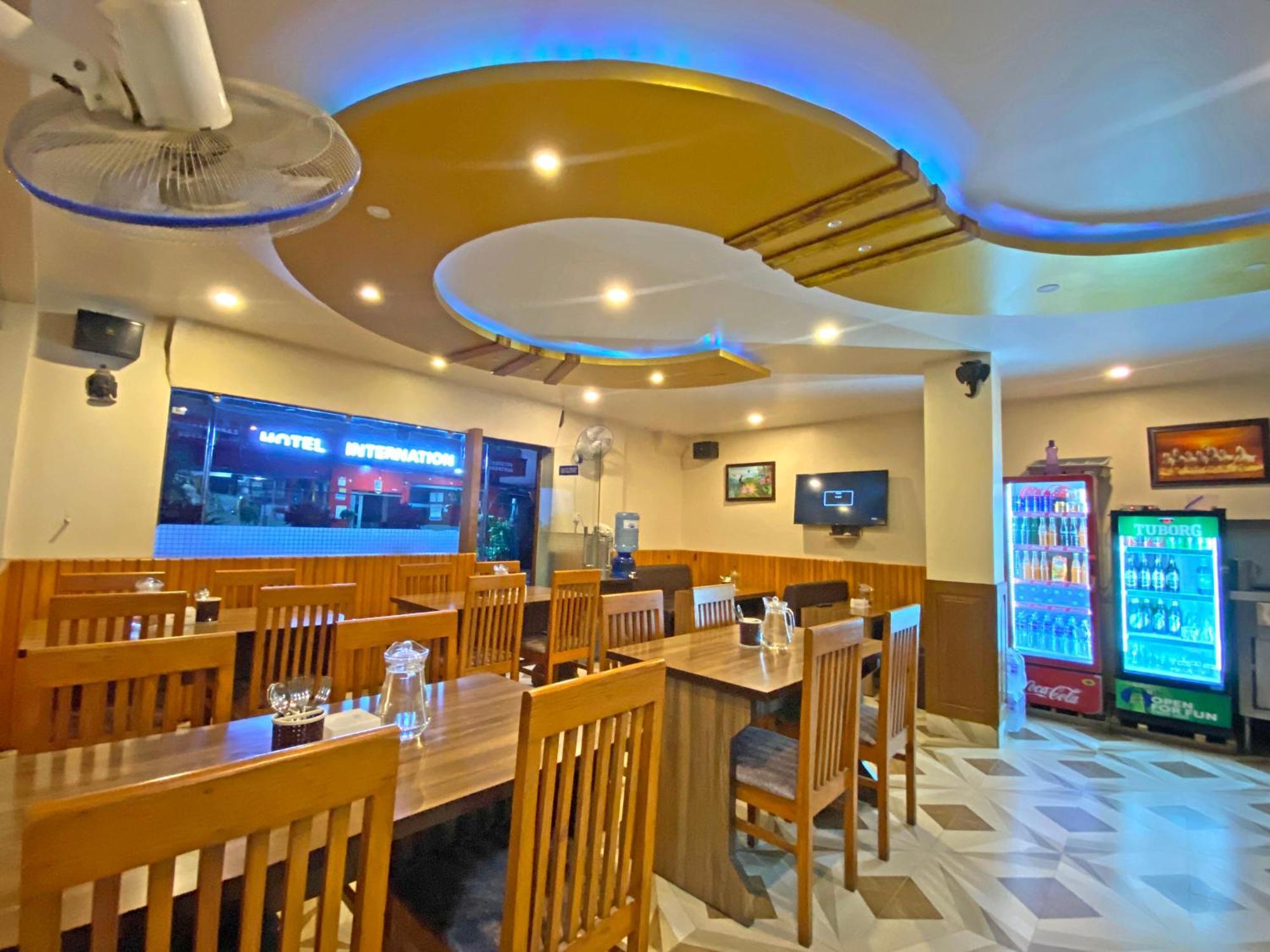 Hotel Airport Holiday Katmandu Zewnętrze zdjęcie