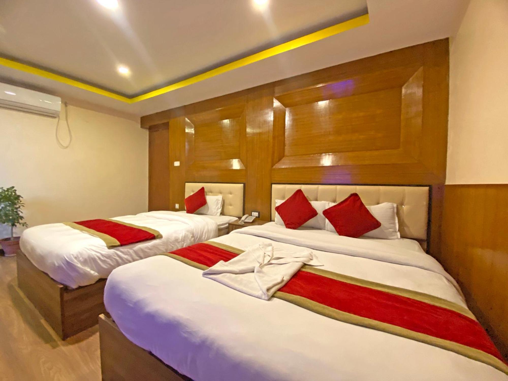 Hotel Airport Holiday Katmandu Zewnętrze zdjęcie