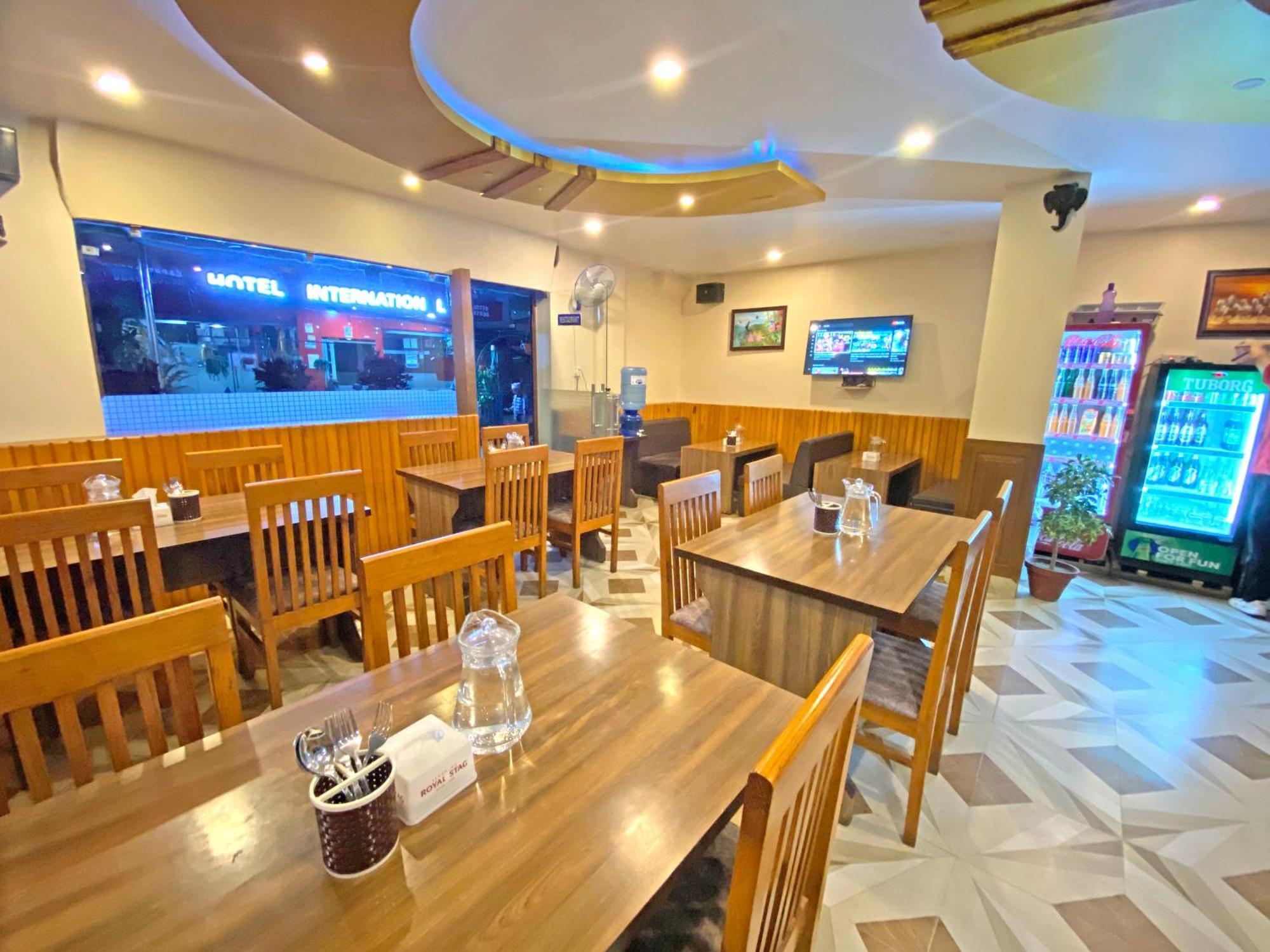Hotel Airport Holiday Katmandu Zewnętrze zdjęcie