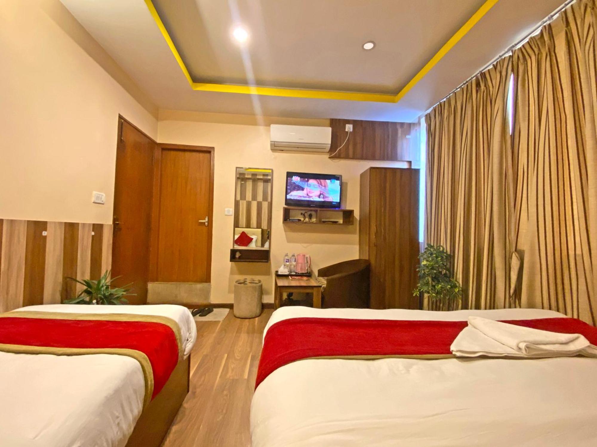 Hotel Airport Holiday Katmandu Zewnętrze zdjęcie